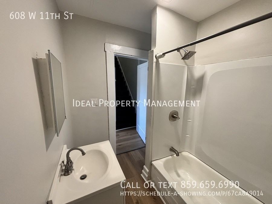 608 W 11th St - Photo 6 of 17