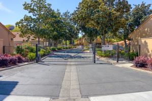 featured image of 1236 W Roseburg Ave #B