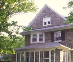 featured image of 2216 Georges Ln