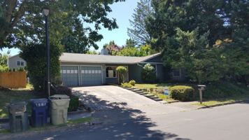 featured image of 19980 Sw Almond St