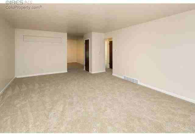 1201 Kirkwood Dr - Photo 3 of 16