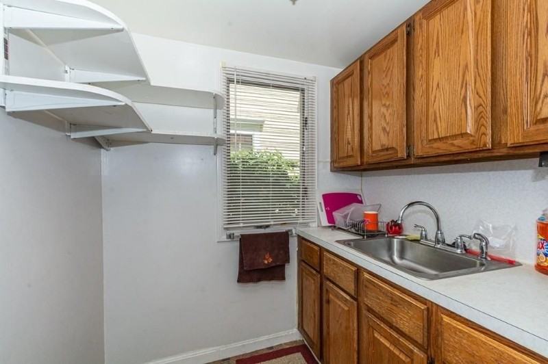 19 Varney St - Photo 3 of 4