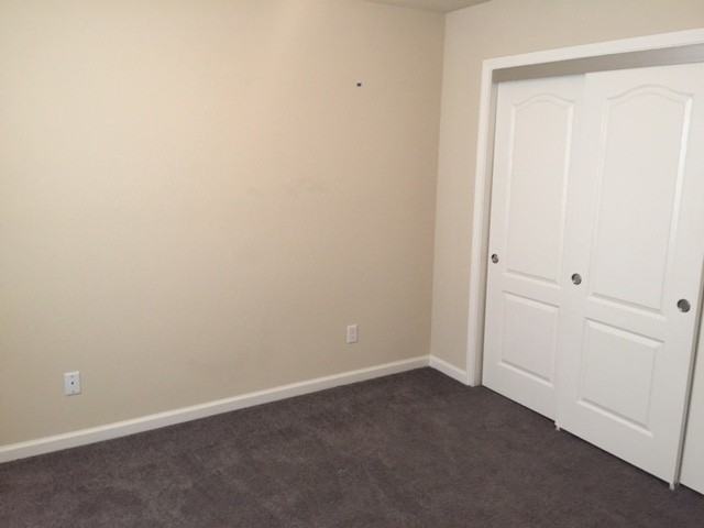 572 River Oaks Dr - Photo 5 of 18