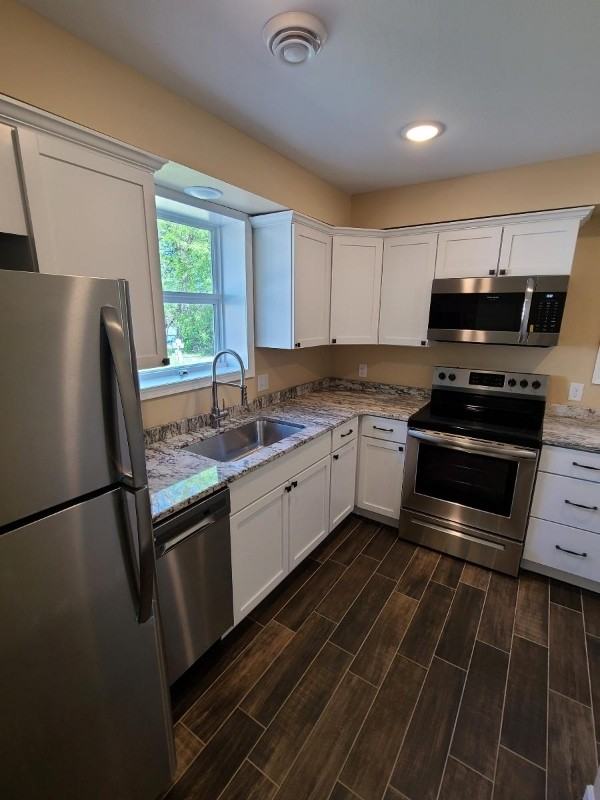 28660 W Lake Dr - Photo 2 of 17