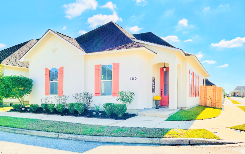 100 Pettigrove Dr - Photo 2 of 32