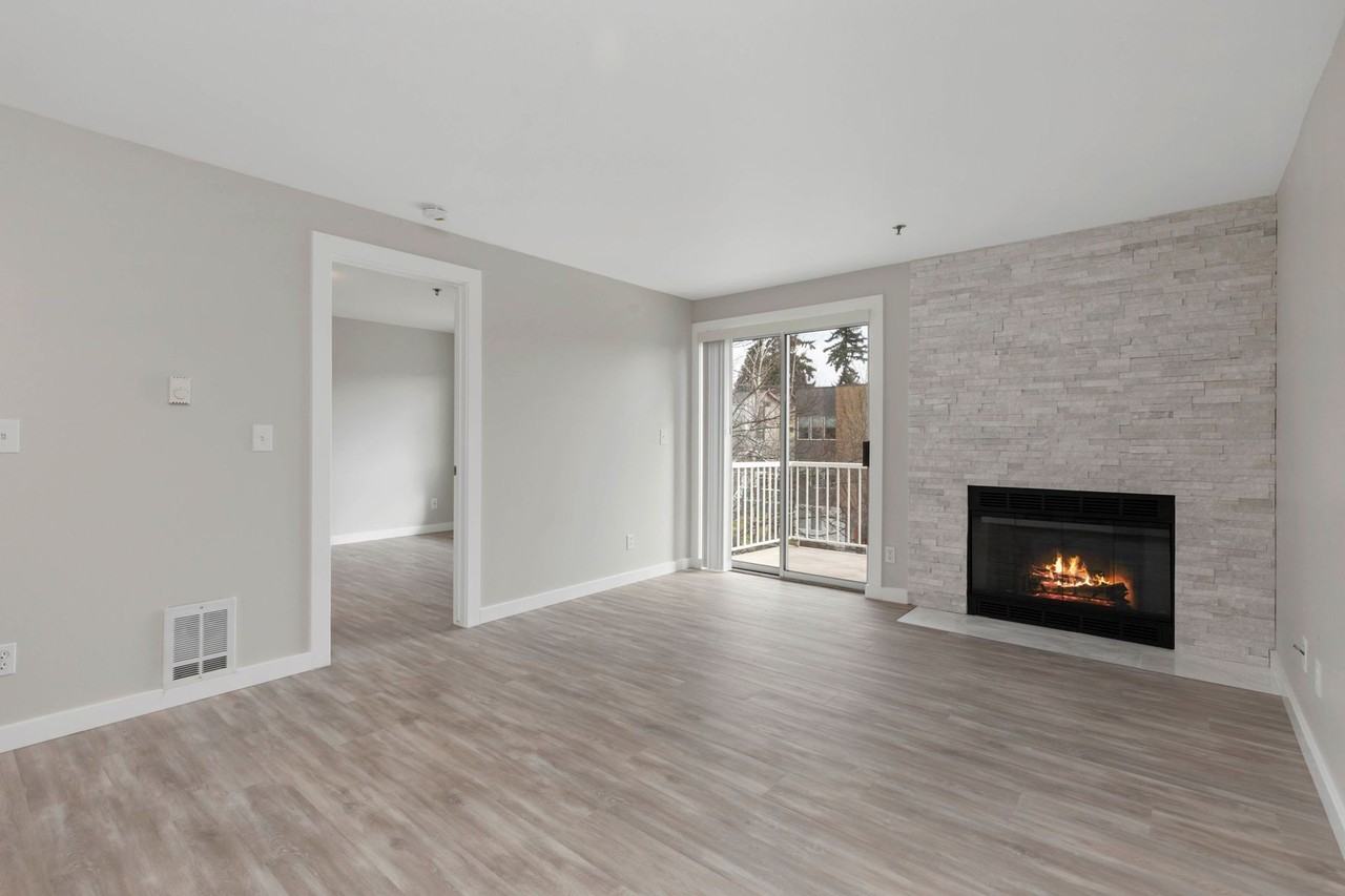 Monterey Apartments - Photo 4 of 5
