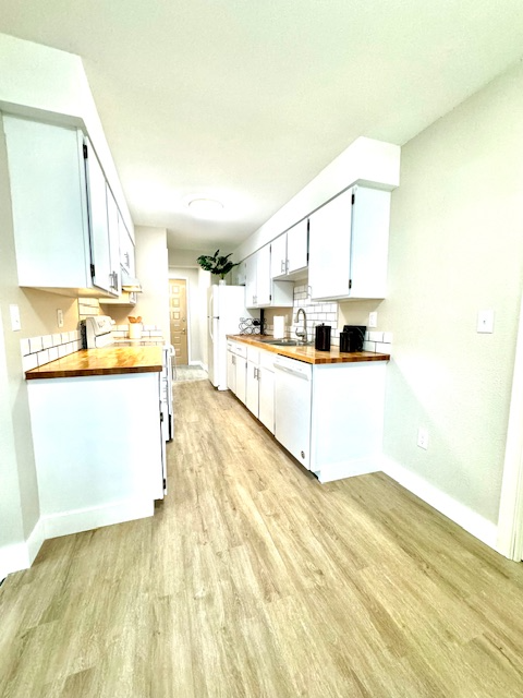 4511 S Donald Ct - Photo 3 of 17