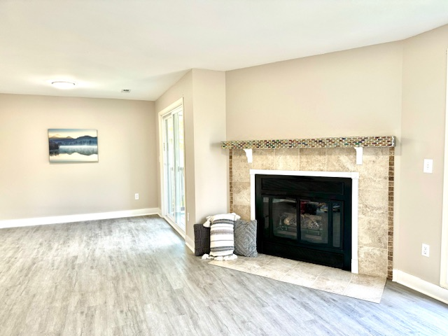 4511 S Donald Ct - Photo 5 of 17