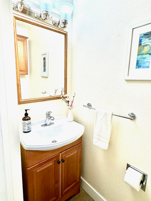 4511 S Donald Ct - Photo 6 of 17