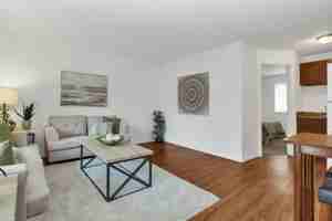 featured image of 948 Neil St Ne