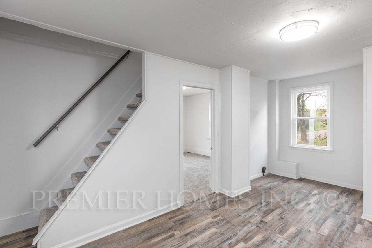 1126 11th St Nw - Photo 6 of 17