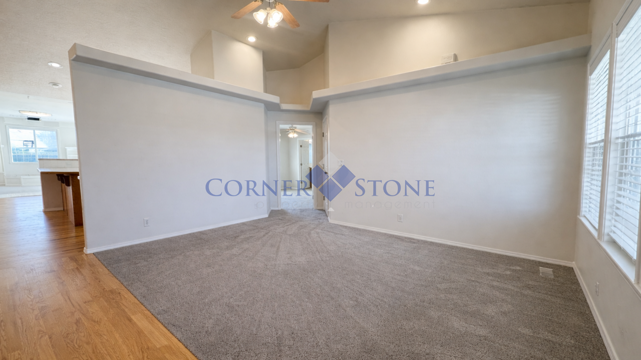 2975 W Forecast St - Photo 2 of 23