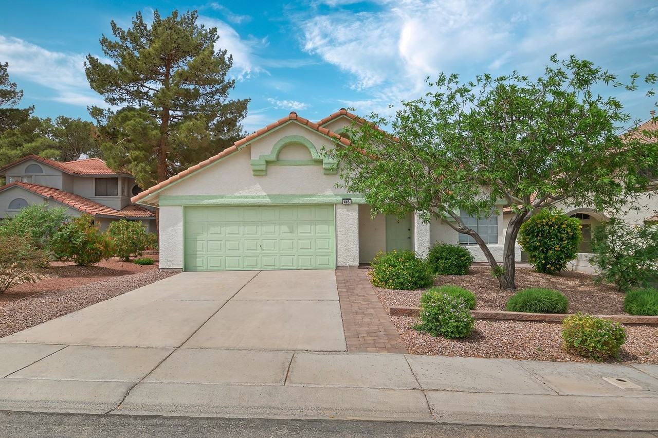 405 Crater Ct - Photo 2 of 34