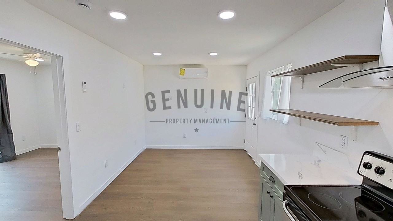 8134 Poinsettia Dr #B - Photo 2 of 16