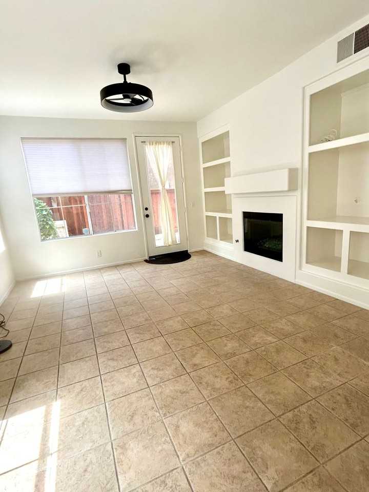 2503 Villamonte Ct - Photo 4 of 16