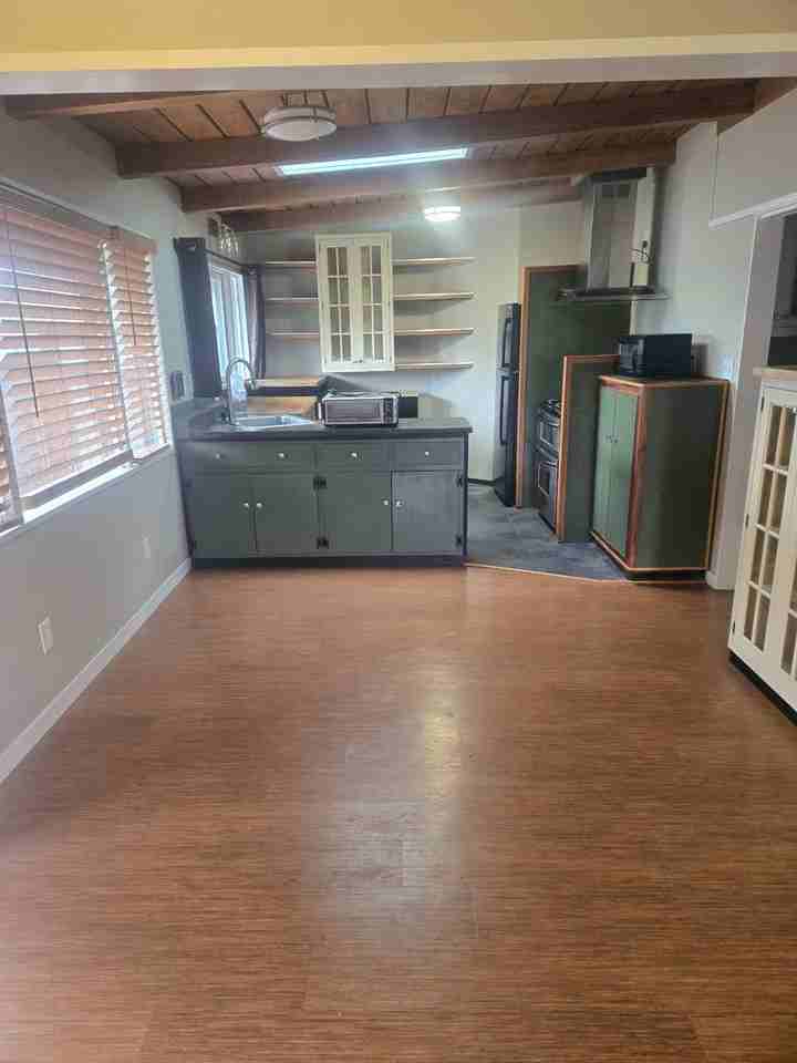 1511 8th St - Photo 6 of 15