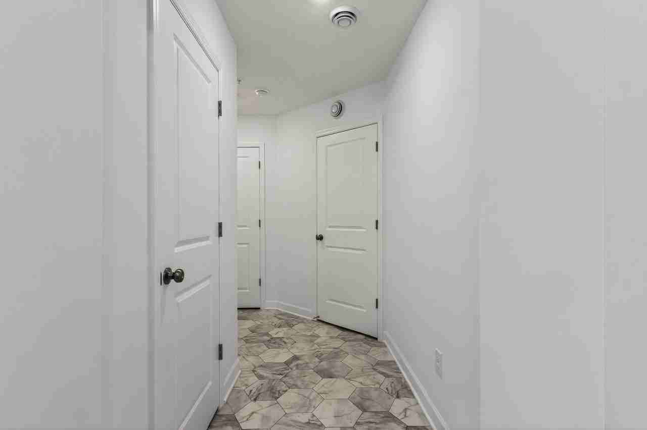 14990 Adare Way - Photo 7 of 25