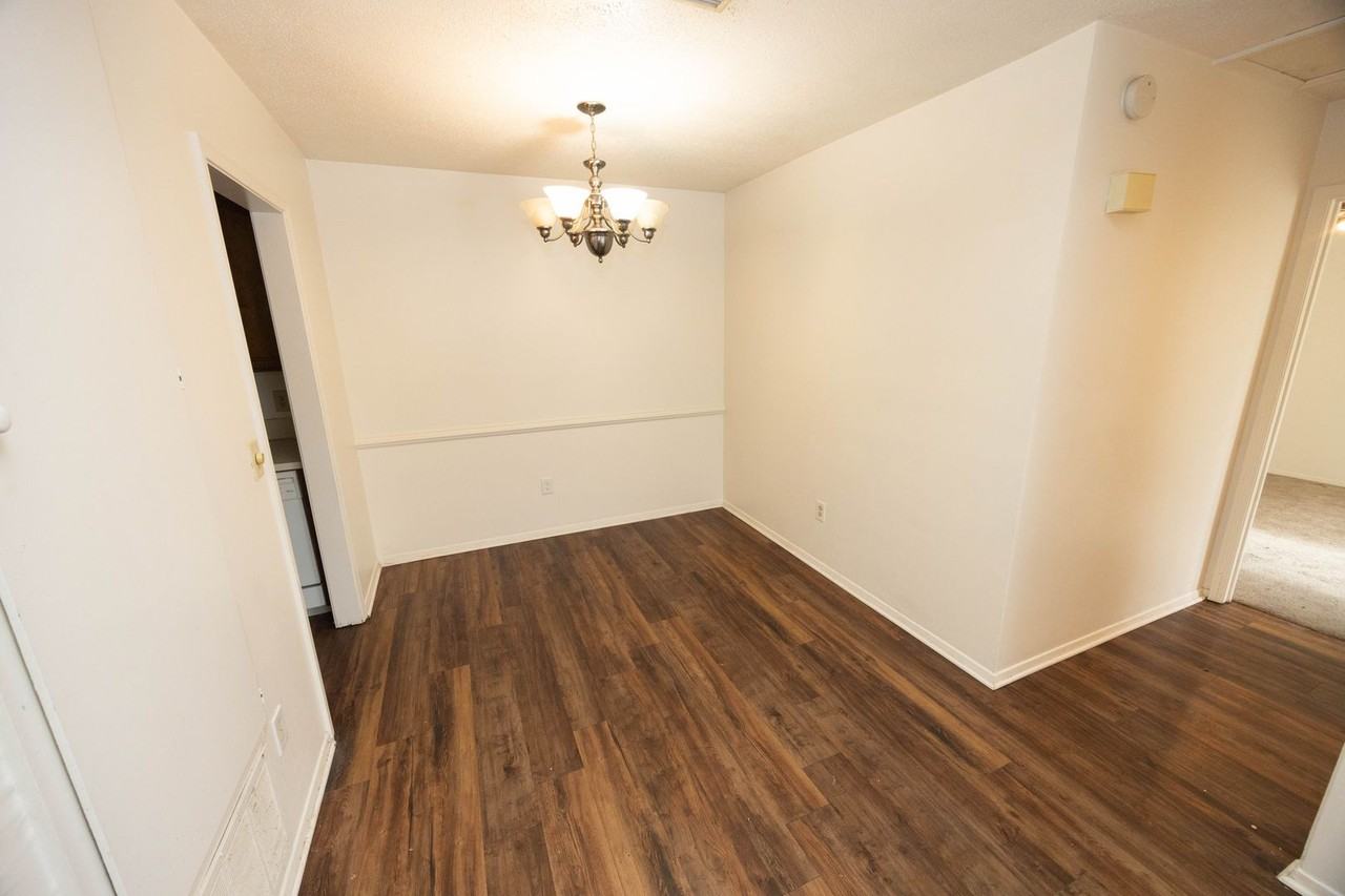 4732 Retreat Rd - Photo 5 of 11