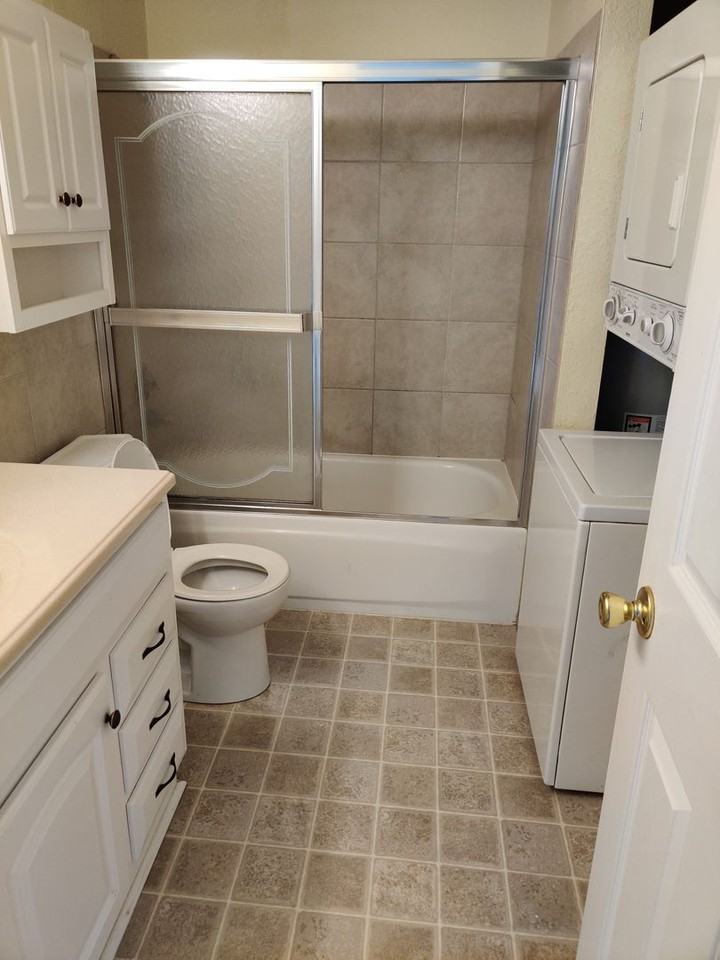 14443 127th Ln Ne #7 - Photo 7 of 11