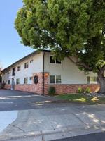 featured image of 1255 Woodside Rd