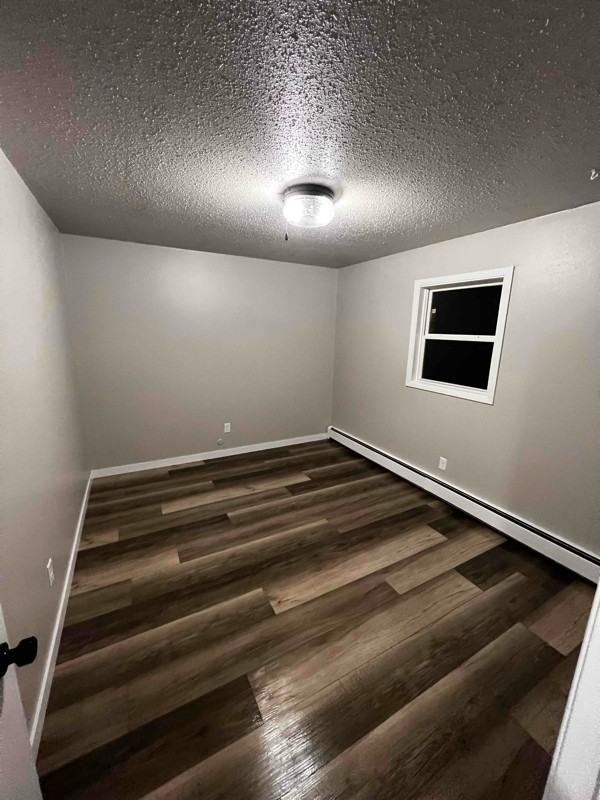 360 2nd Ave Sw - Photo 3 of 5