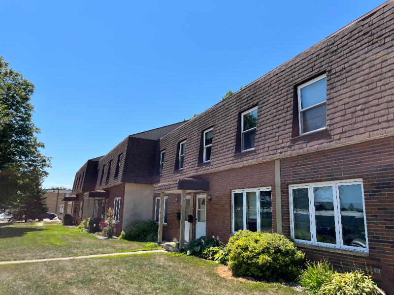 810 Ronell St - Photo 2 of 14