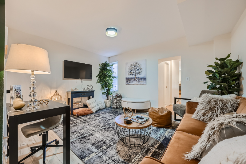 107 N Chester St #2 - Photo 4 of 11