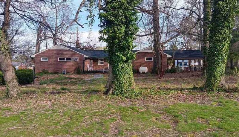 3810 Cogbill Rd - Photo 2 of 14