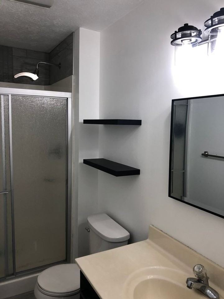 3330 Trafalgar Ct - Photo 7 of 11