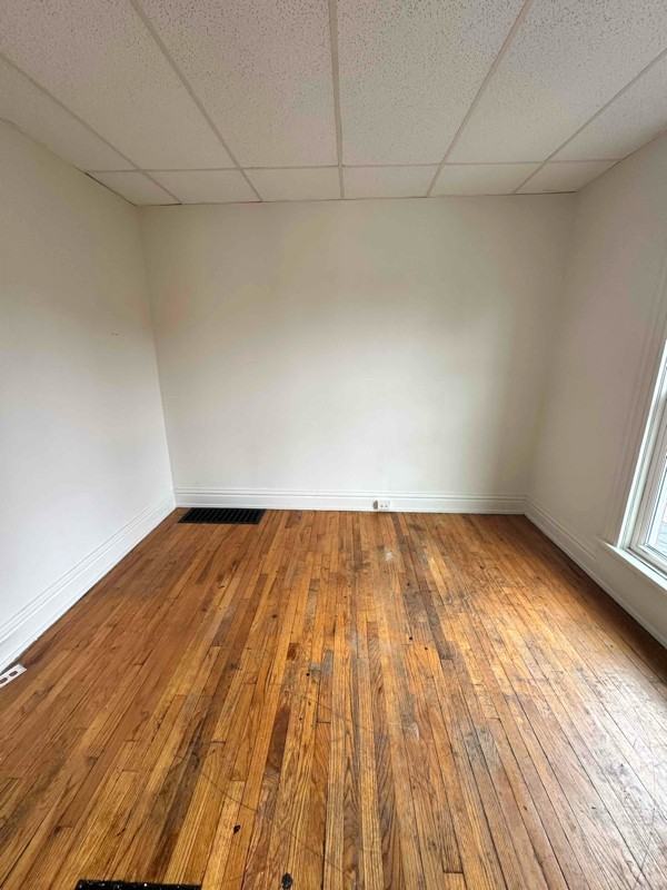 311 N Van Buren St - Photo 4 of 10