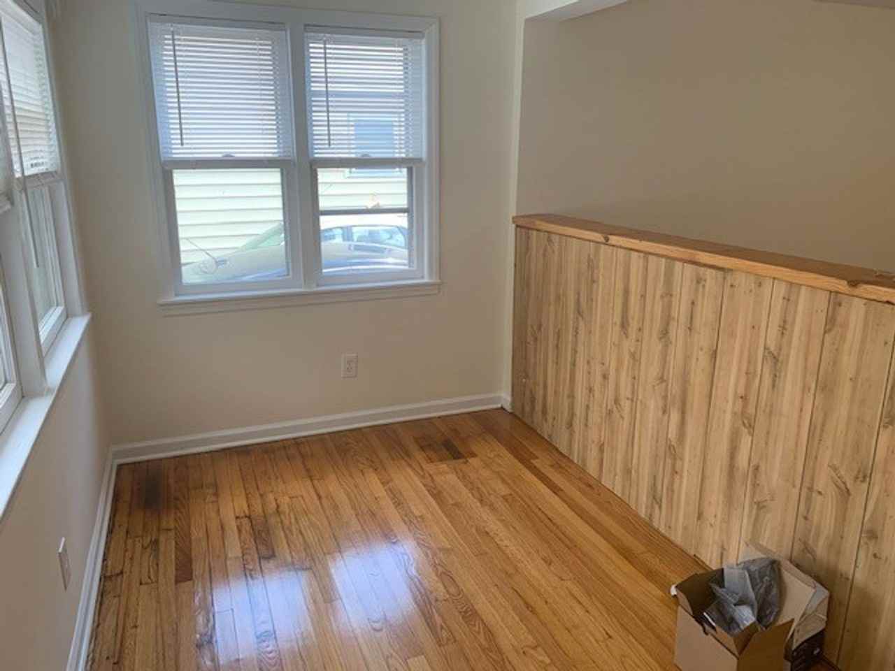 253 Sylvan St - Photo 7 of 11