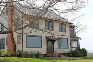 featured image of 4577 Stony Point Rd