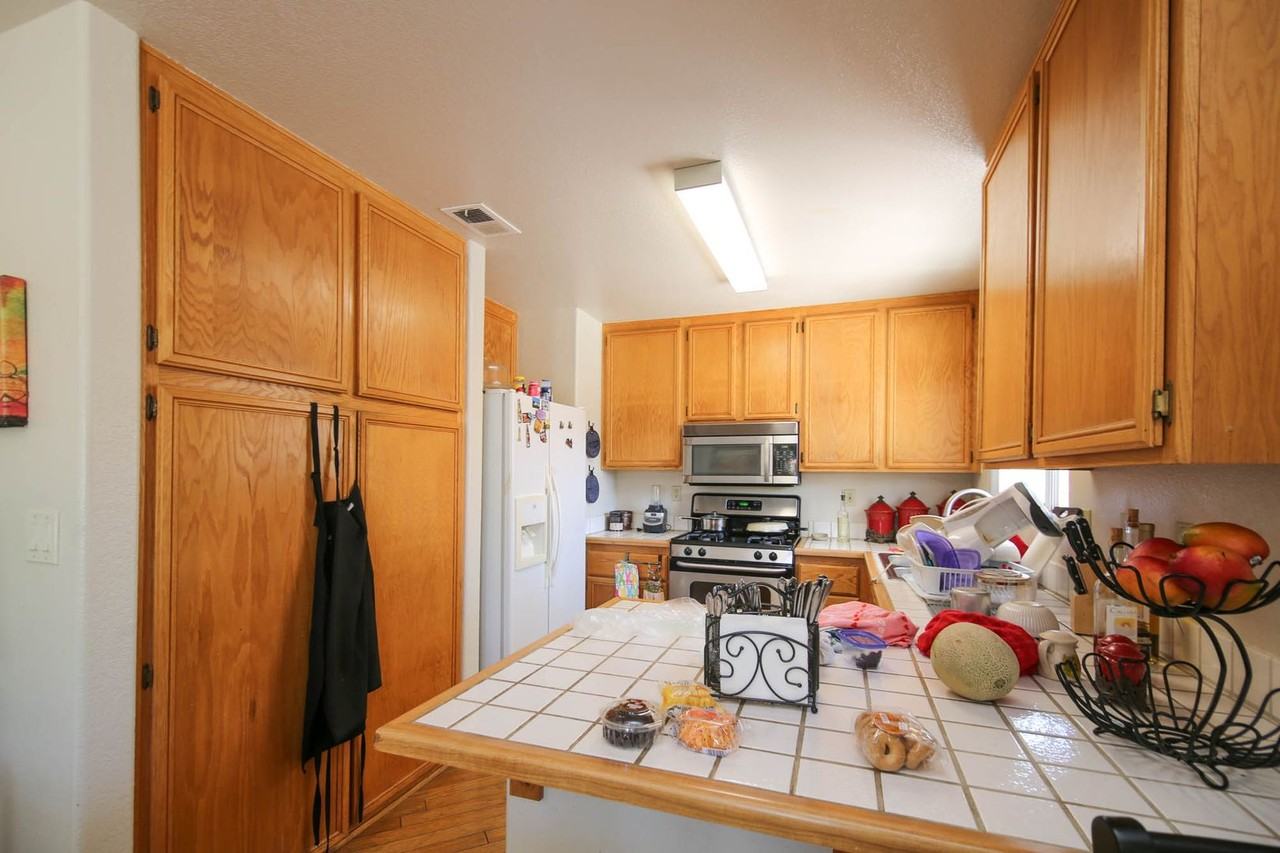 1189 Camino Del Sol - Photo 5 of 12