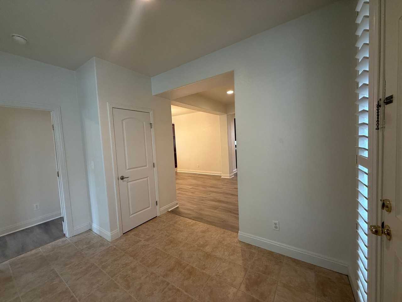 4221 Anatolia Dr - Photo 6 of 28