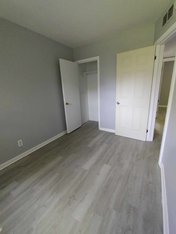 2914 Cheyenne Ave - Photo 4 of 7