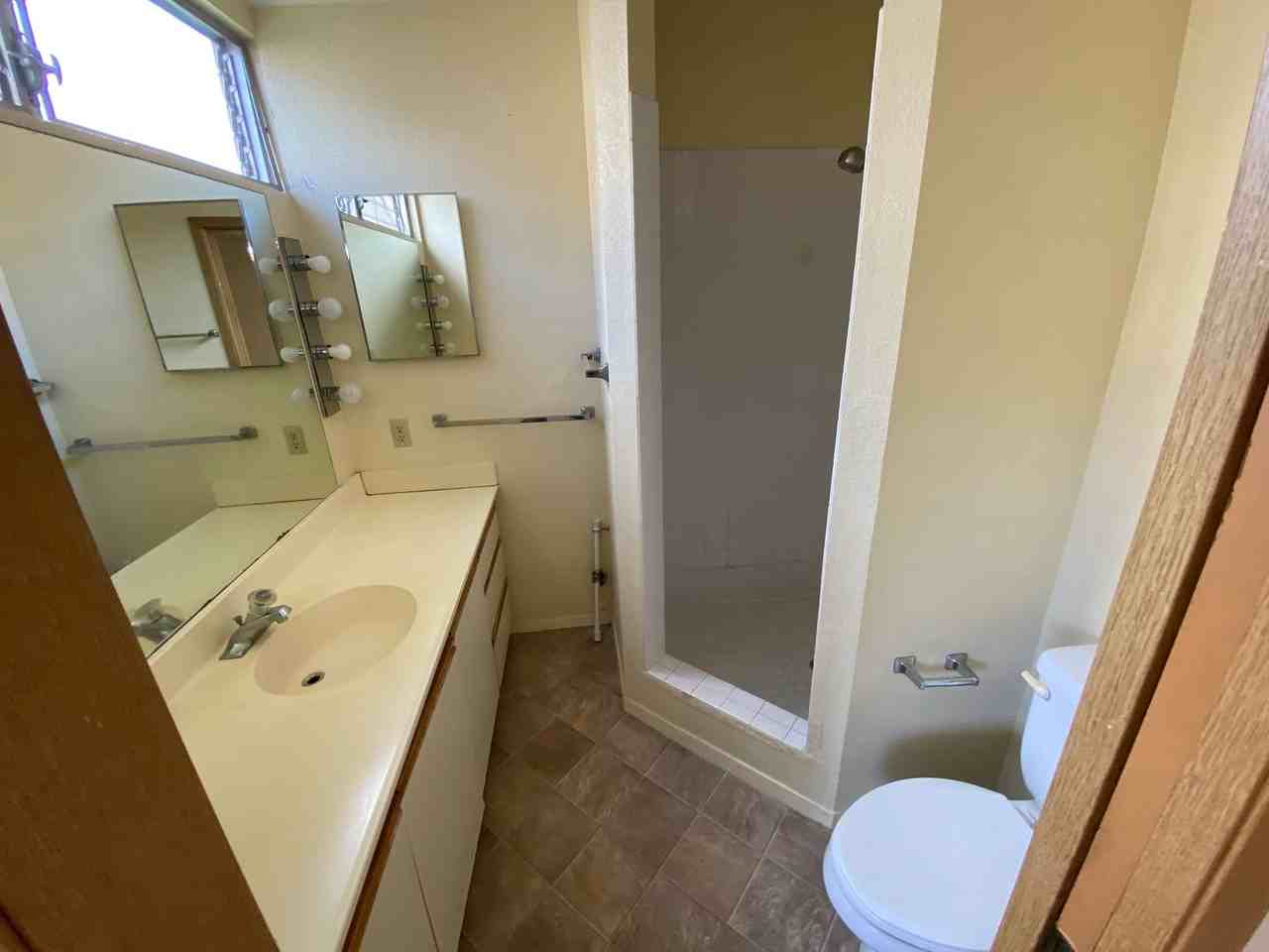 98-943 Moanalua Rd #1703 - Photo 7 of 12