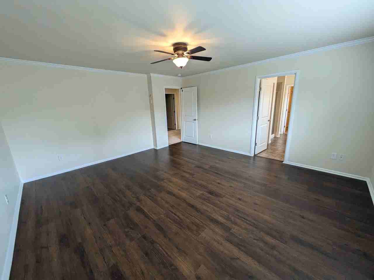 3100 Eagle Loop Ne - Photo 7 of 16