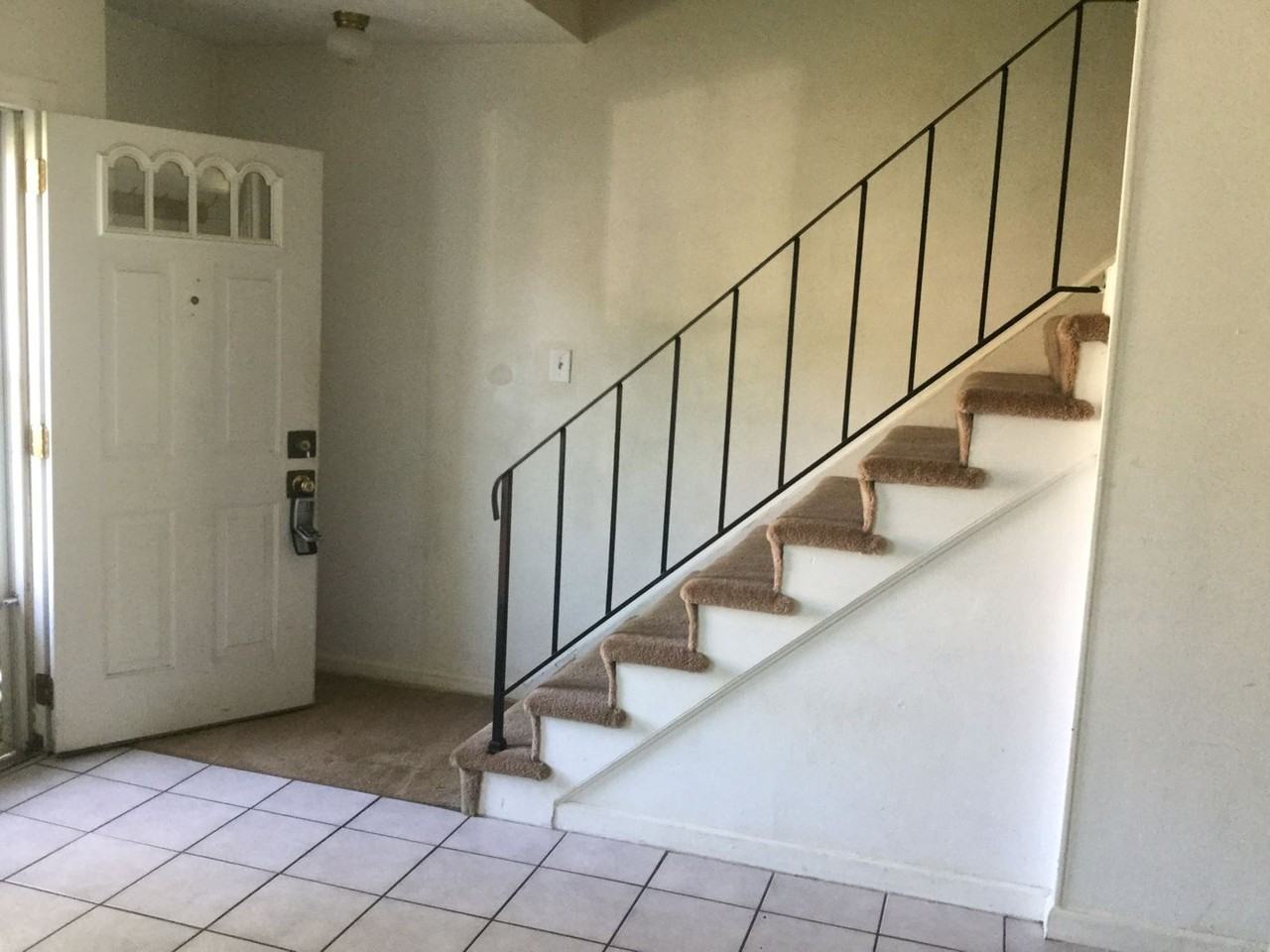 4433 Bennett Ln - Photo 2 of 9