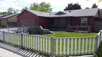 featured image of 905 Amethyst Way