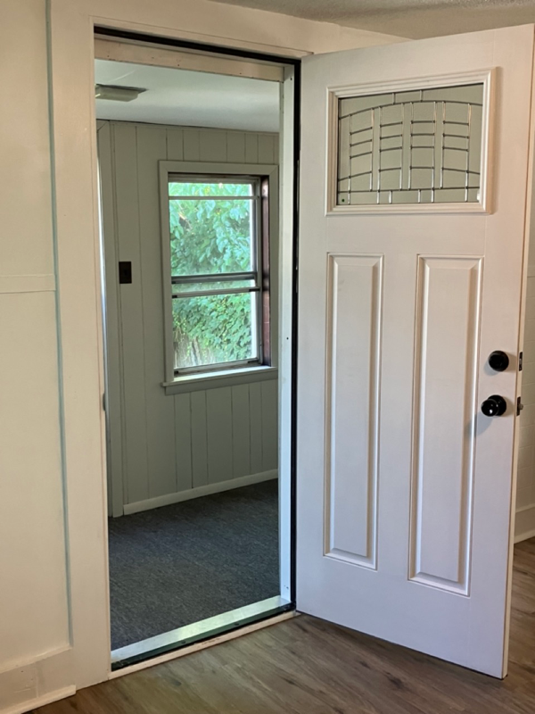 1130 Blair Ave - Photo 6 of 14