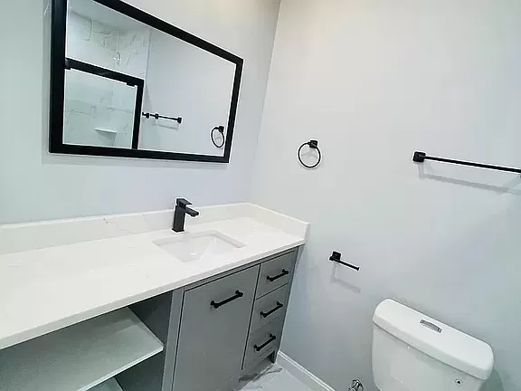 487 Lincoln St #2 - Photo 4 of 9