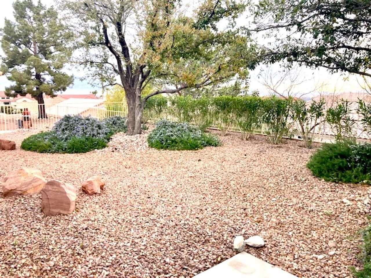 2504 Keppel Sands Dr - Photo 3 of 18