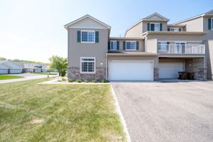 featured image of 6642 Pine Crest Trl S #1