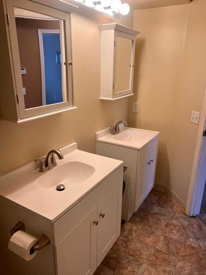 3421 Lunar Cir - Photo 7 of 28