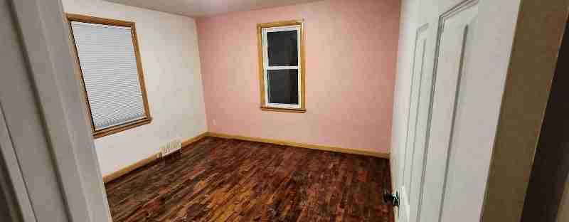 1031 S Telulah Ave - Photo 4 of 9