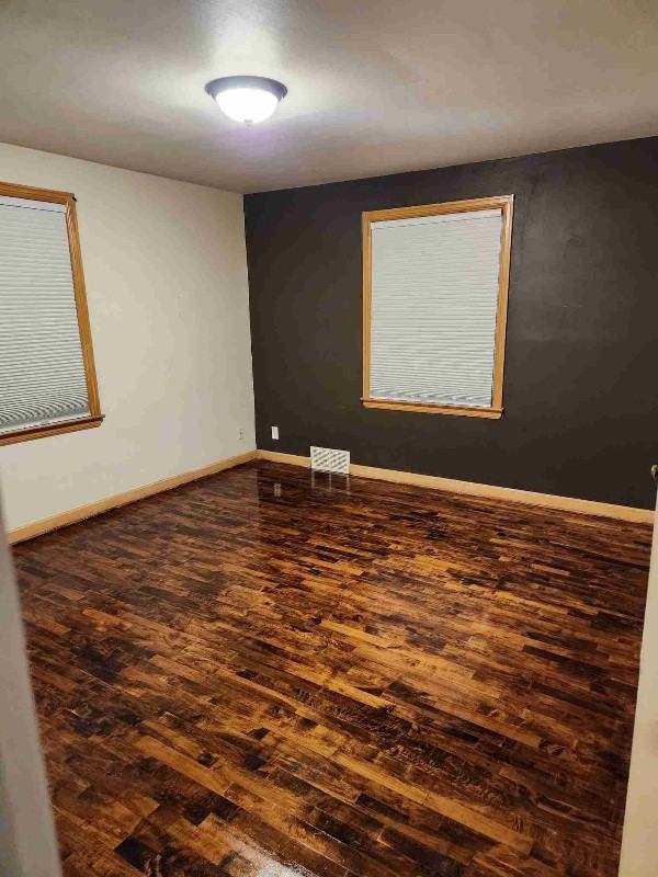 1031 S Telulah Ave - Photo 5 of 9