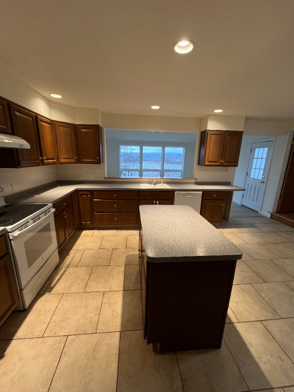 24 1st St #N - Photo 2 of 23