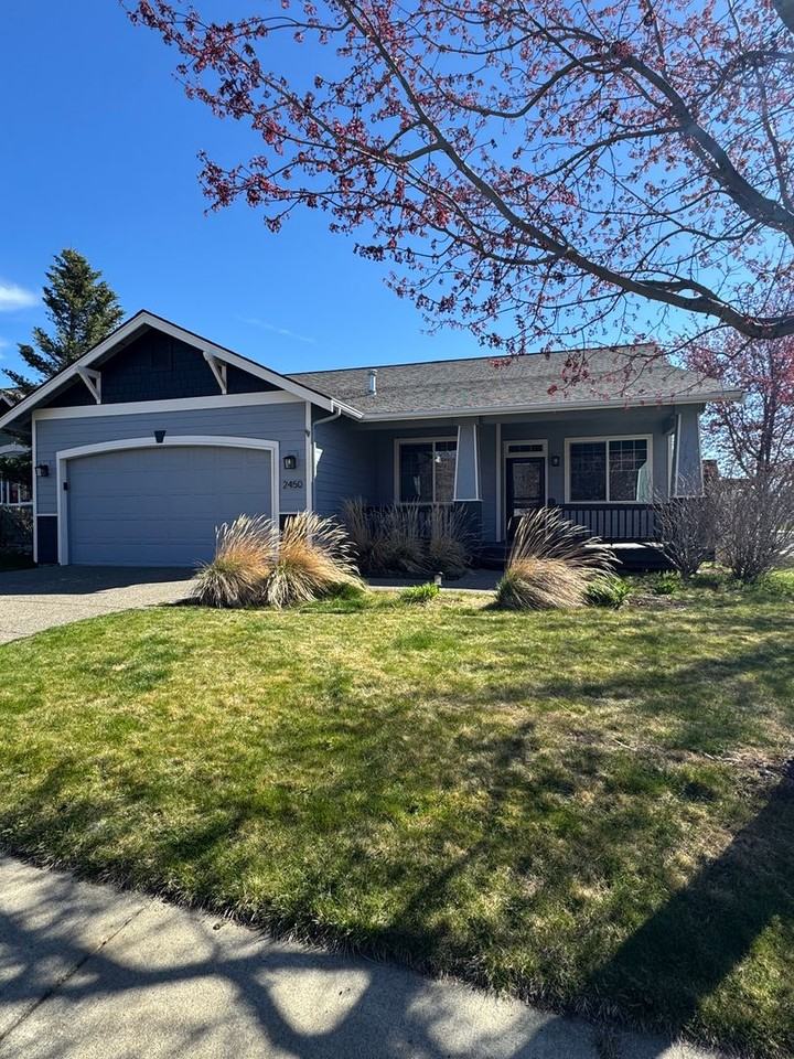 2450 N Wheaton Ct - Photo 2 of 30