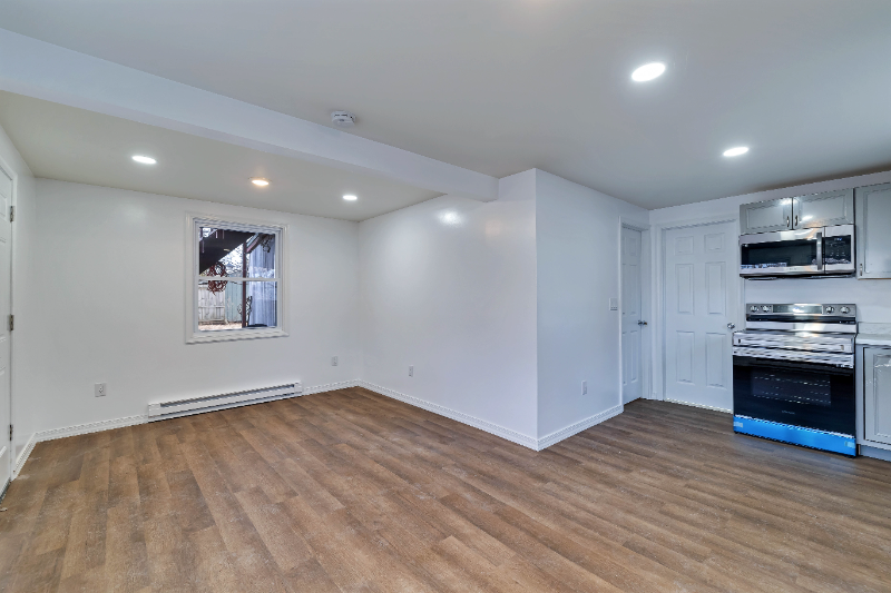 1187 Appenzeller Ave #1stFL - Photo 4 of 16