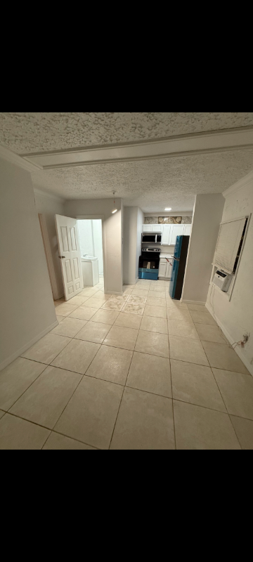 122 Gwen Street - Photo 4 of 8